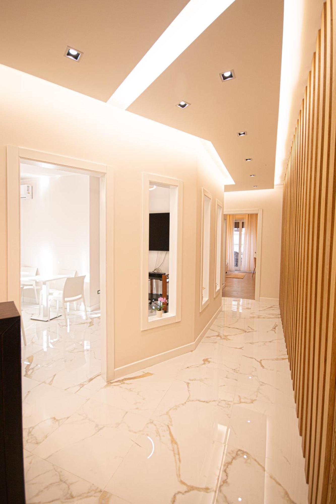 Alojamento de Acomodação e Pequeno-almoço Roxy Luxury House